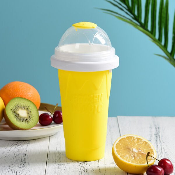 Net Celebrities Pinch The Into An Ice And Quickly Make A Smoothie Cup - Image 9